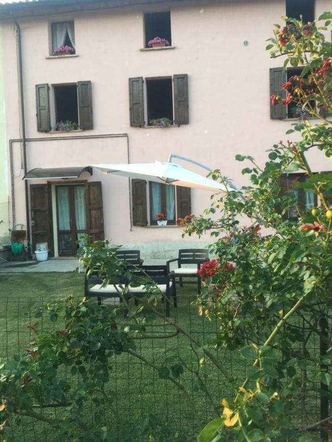 B&B Happiness In The Country Brescello Kültér fotó